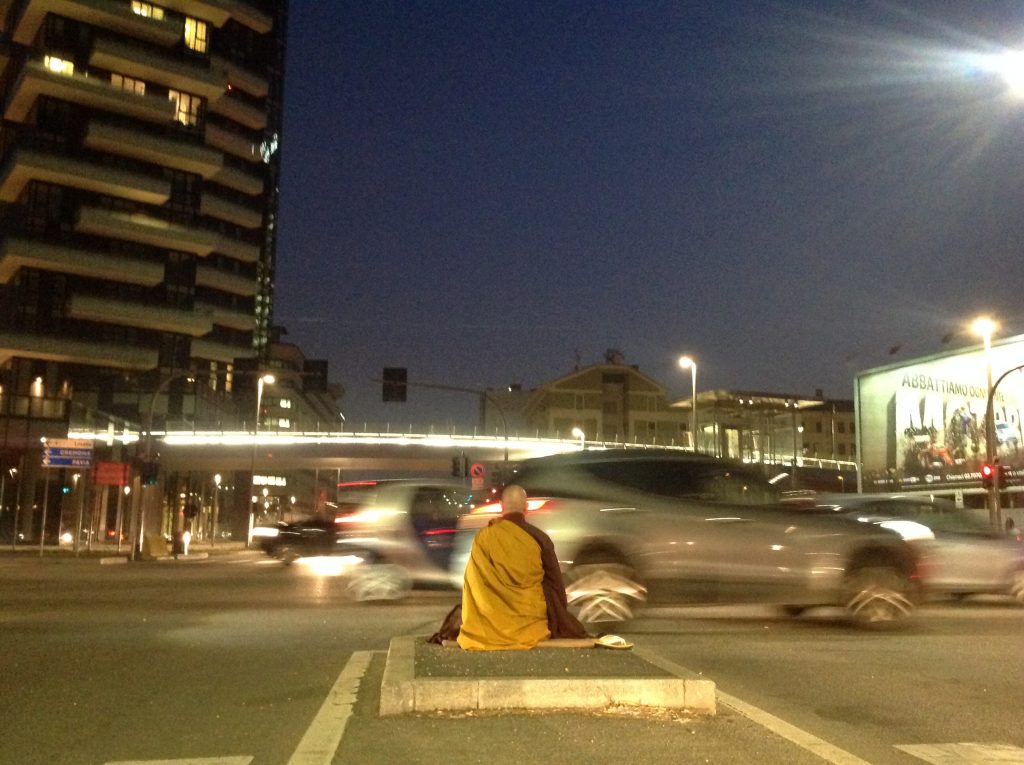 Cinque Pratiche per Vivere Zen Ogni Giorno